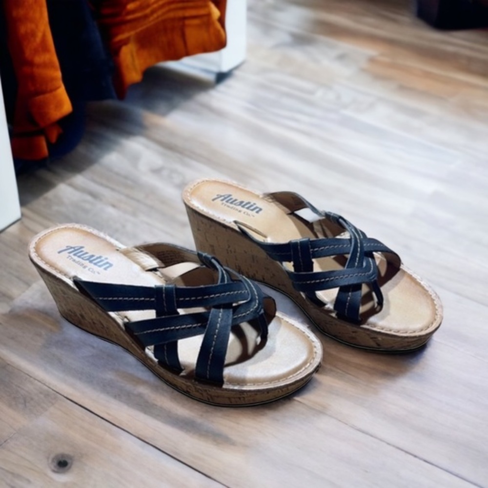 Austin Trading Co. ~ Brown Faux Leather ~ Sandals Strap Cork Wedge‎ Heels ~ 9